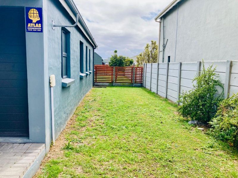 Townhouse For Sale in Parsonsvlei - Photo 4