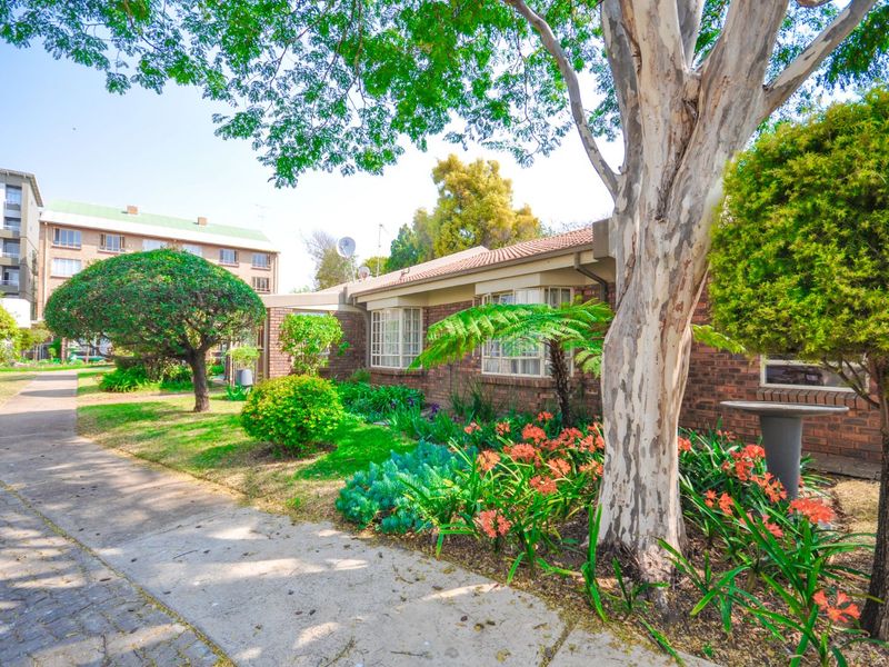 Cluster For Sale in Hillcrest - Photo 2