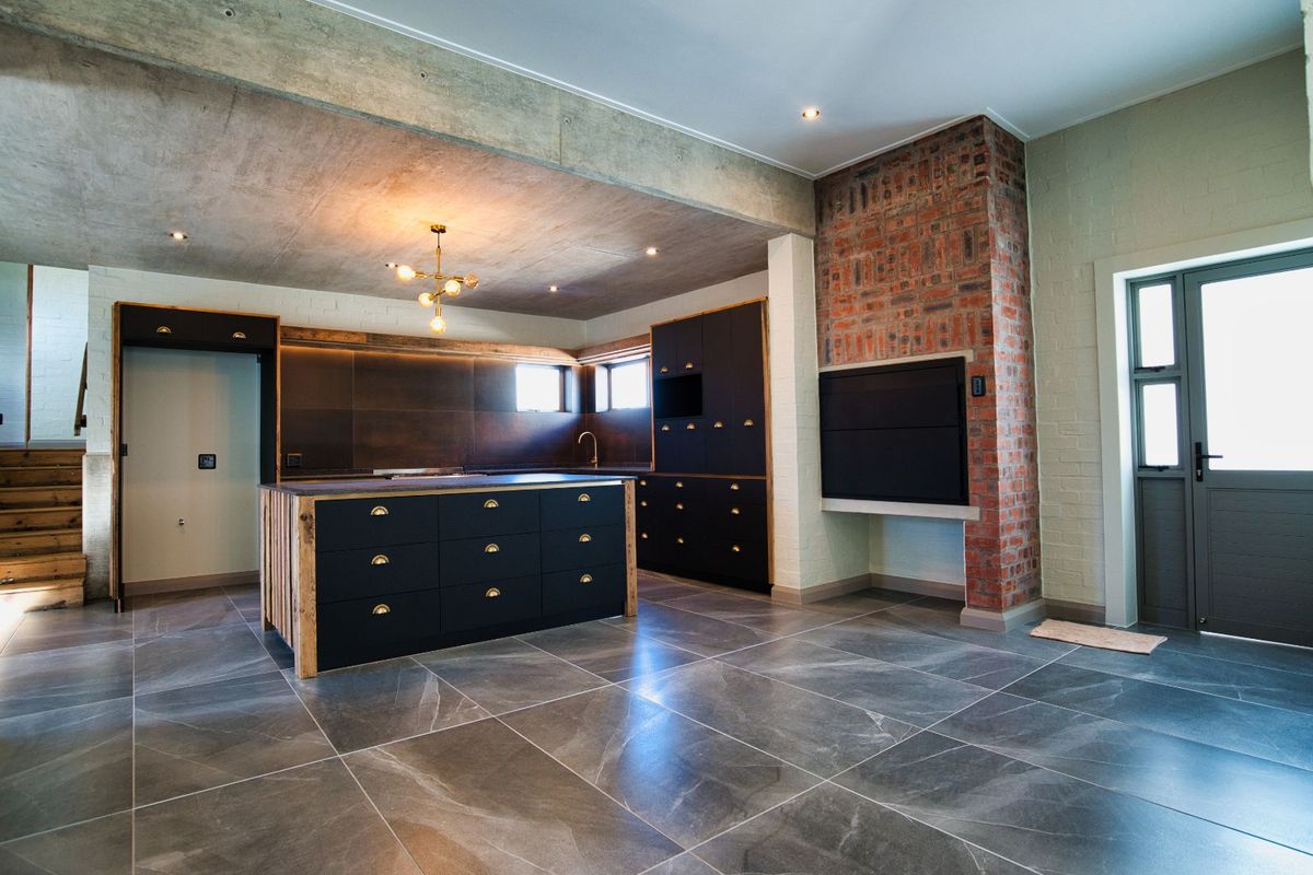 House For Sale in Mont Fleur Mountain Estate - Photo 3