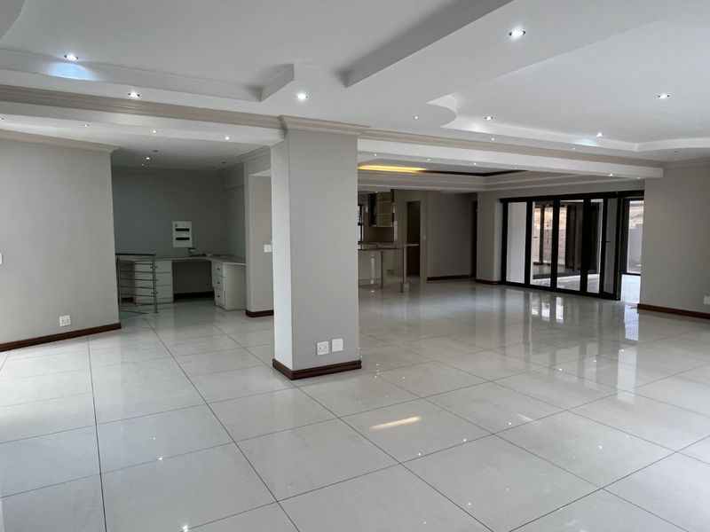 House For Sale in Ebotse Golf And Country Estate - Photo 9