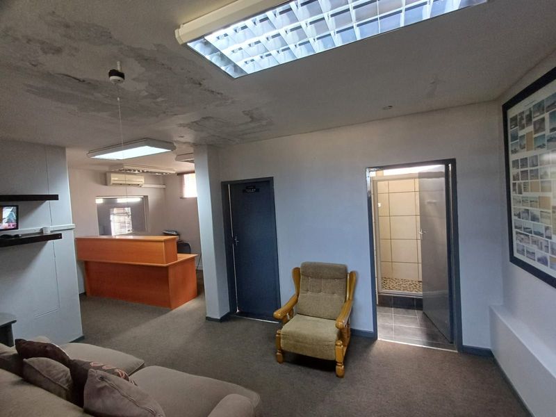 Office For Sale in Pienaarsdorp - Photo 4