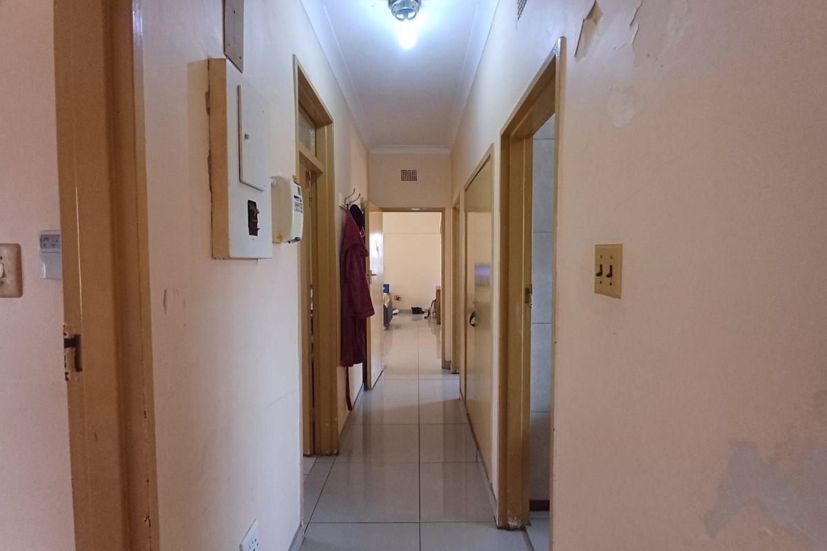 House For Sale in Stilfontein Ext 4 - Photo 5