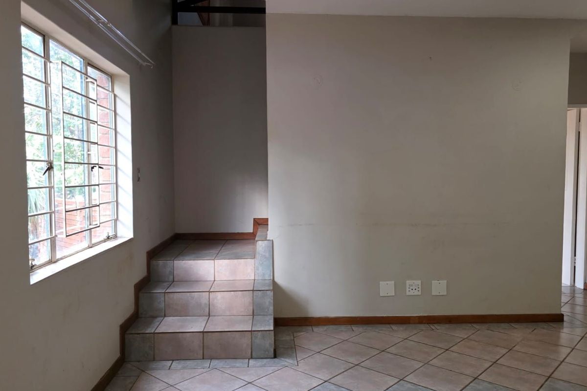 House For Sale in Moreleta Park - Photo 5