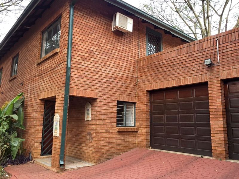 House For Sale in Moreleta Park - Photo 3