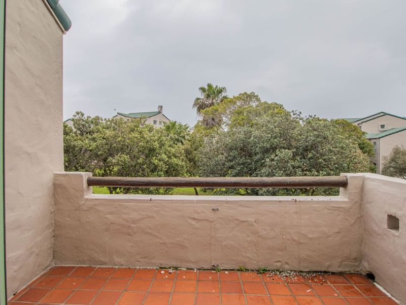 Apartment For Sale in Greenways Golf Estate - Photo 4