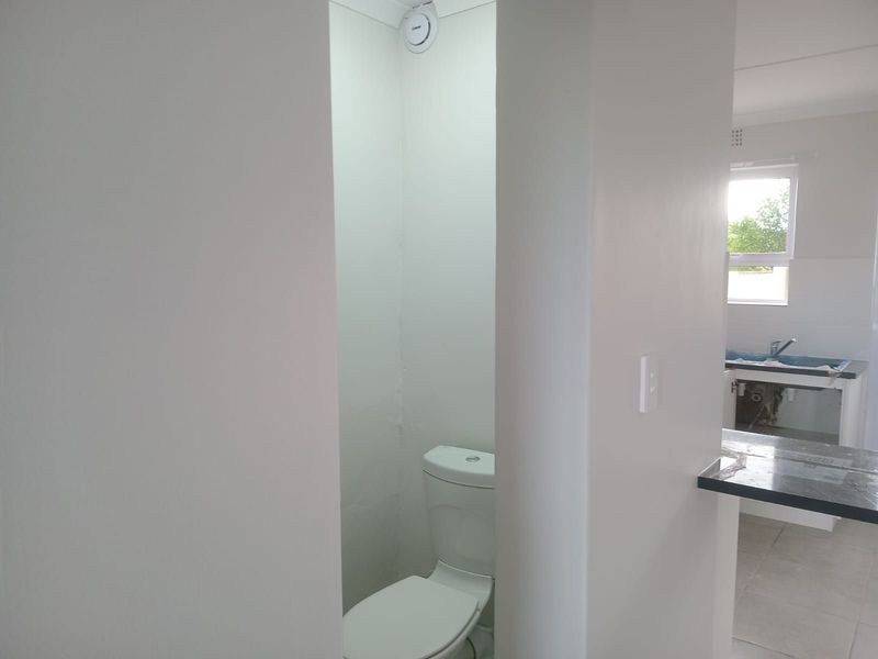 Townhouse For Sale in Bardale Village - Photo 4