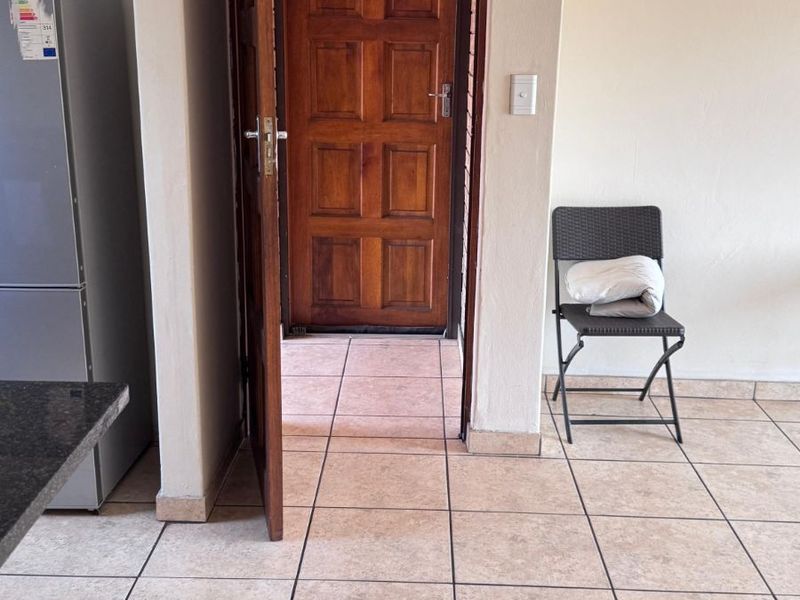 Apartment For Sale in Aerorand - Photo 7