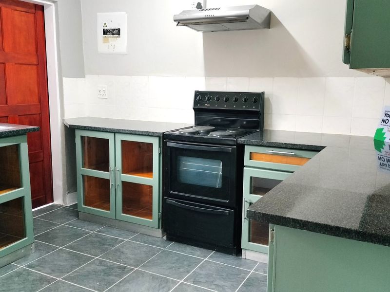 Townhouse For Sale in Horison Park - Photo 6