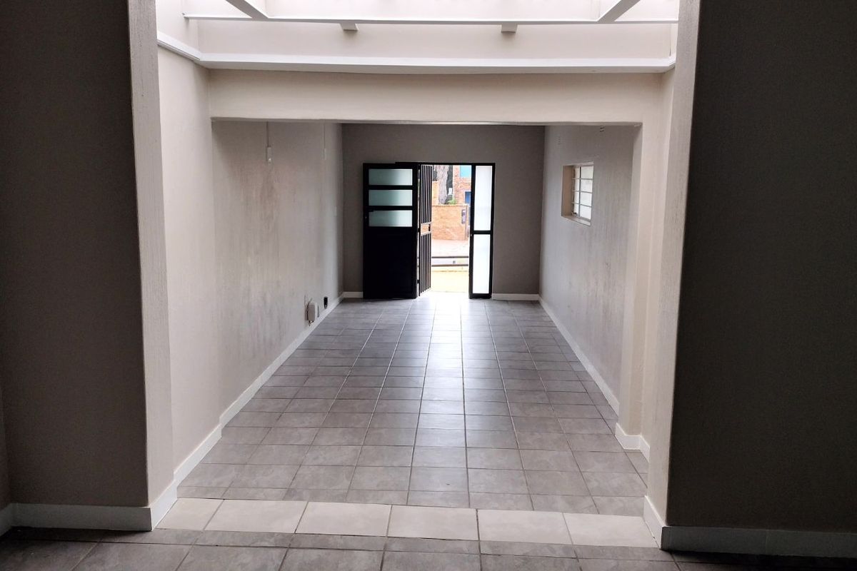 Townhouse For Sale in Horison Park - Photo 3