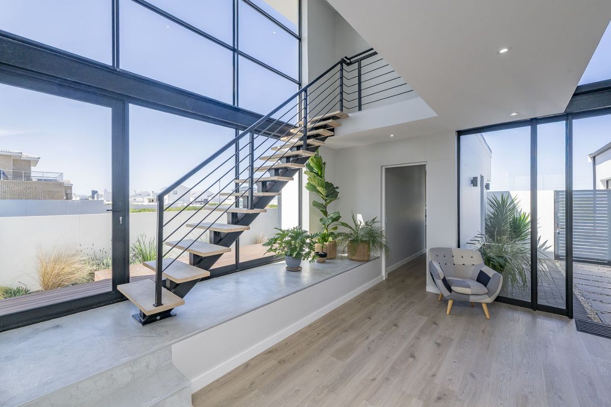 House For Sale in Dwarskersbos - Photo 5