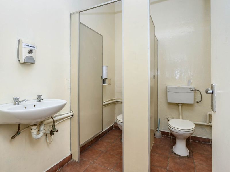 Industrial For Sale in Korsten - Photo 6