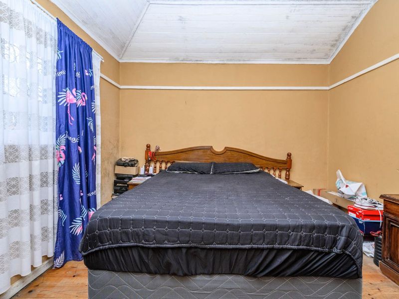 House For Sale in Kensington - Photo 8