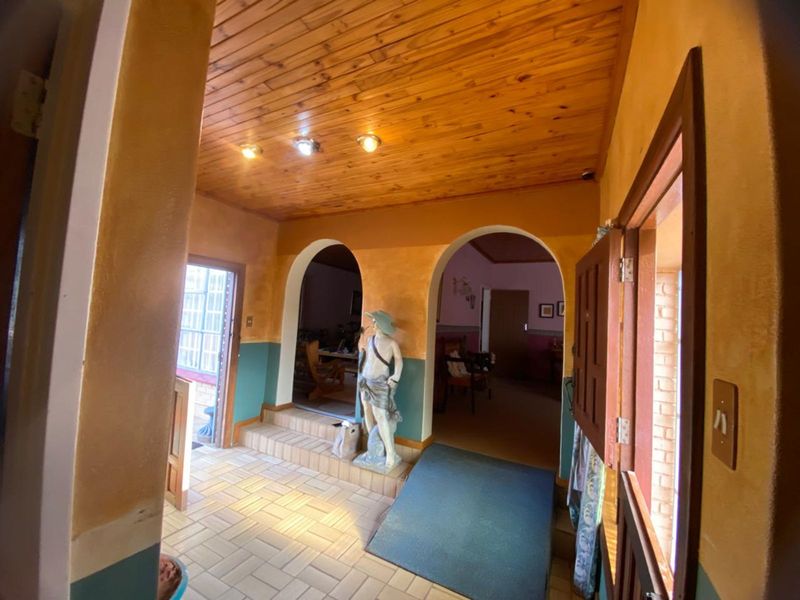 House For Sale in Barkly West Central - Photo 3