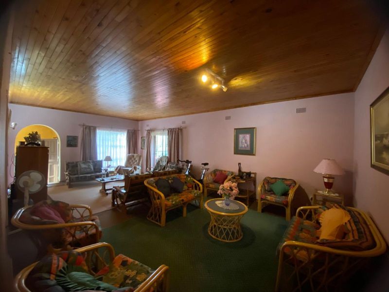 House For Sale in Barkly West Central - Photo 5