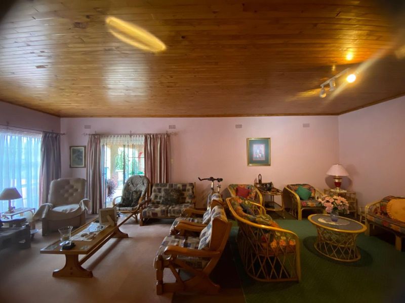 House For Sale in Barkly West Central - Photo 7