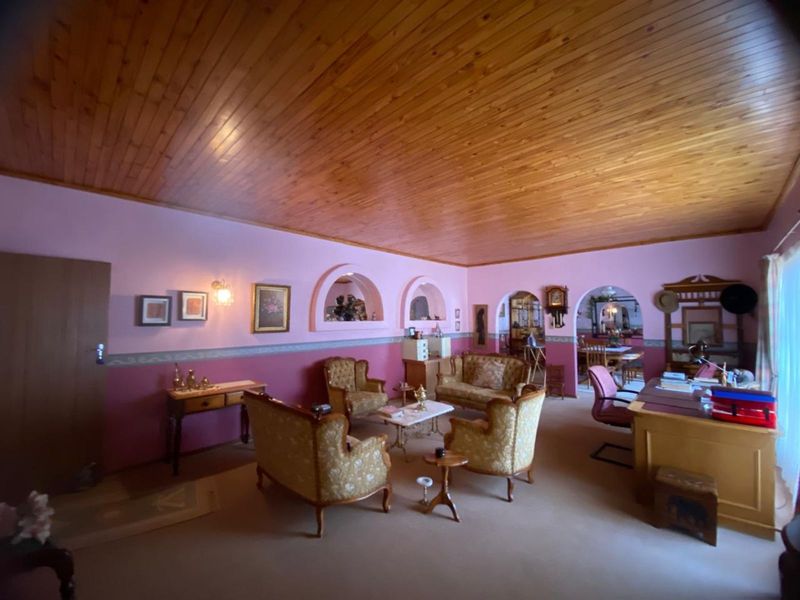 House For Sale in Barkly West Central - Photo 4