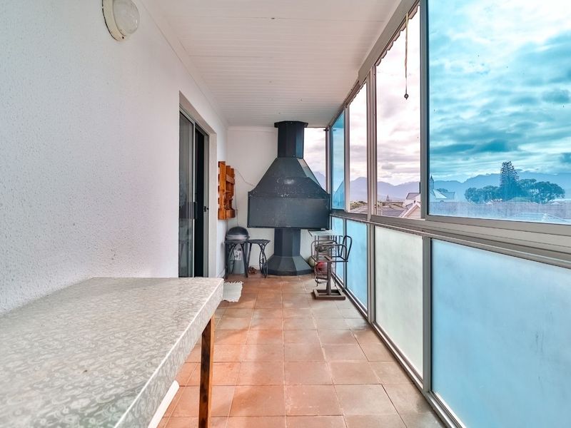 Apartment For Sale in Strand Central - Photo 6