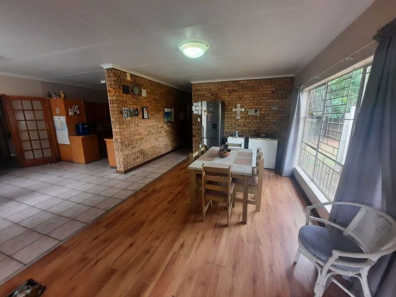 House For Sale in Ermelo Central - Photo 4