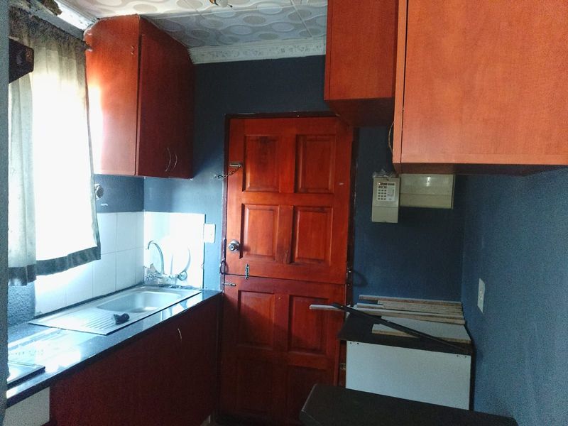 House For Sale in Mabopane Central - Photo 3