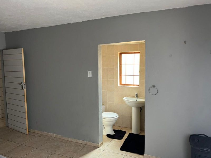 Apartment To Rent in Aloe Ridge - Photo 6