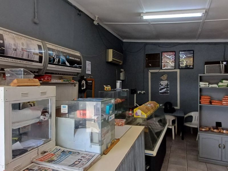 Retail For Sale in Oudtshoorn North - Photo 10