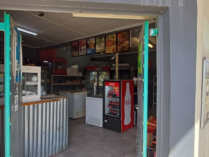 Retail For Sale in Oudtshoorn North - Photo 8