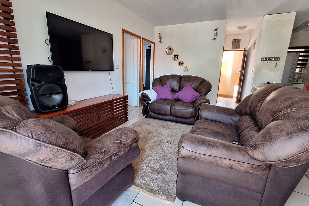 Apartment For Sale in Tongaat Central - Photo 2