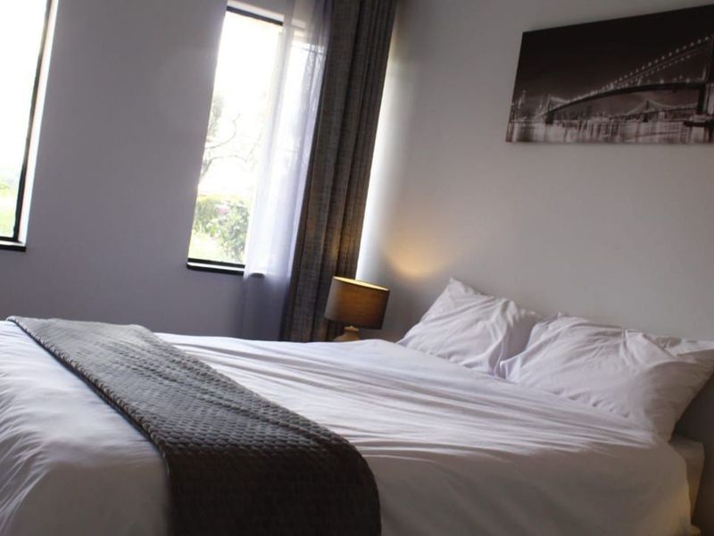 Apartment To Rent in Fairland - Photo 6