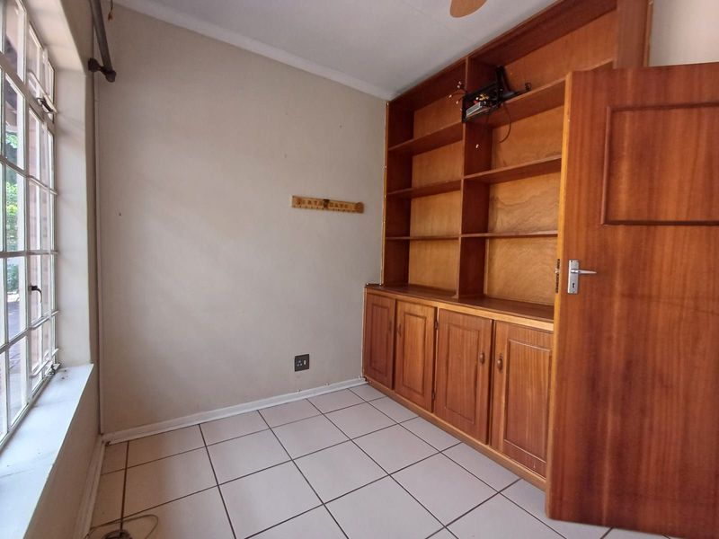 House For Sale in Flamwood - Photo 7