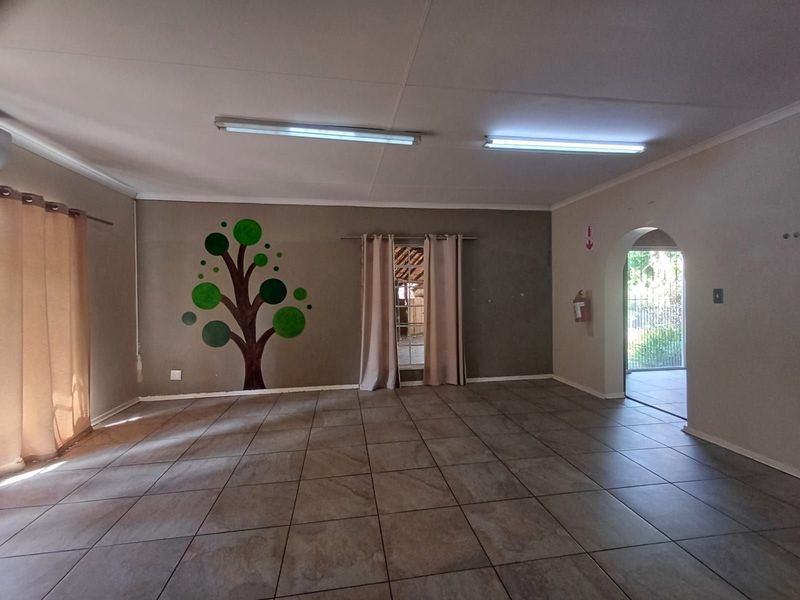 House For Sale in Flamwood - Photo 4