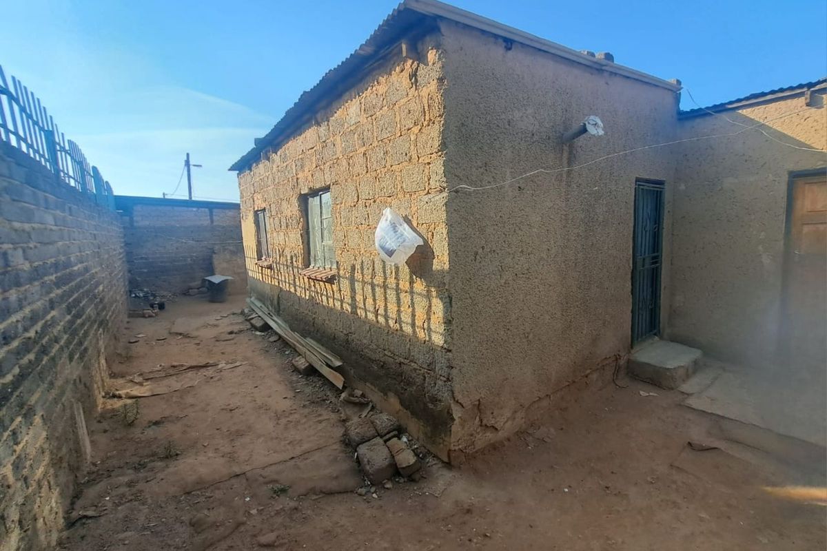 House For Sale in Mamelodi East - Photo 5
