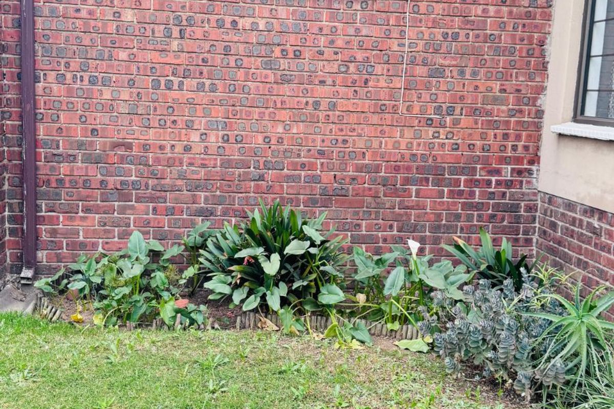 House For Sale in Reyno Ridge - Photo 2