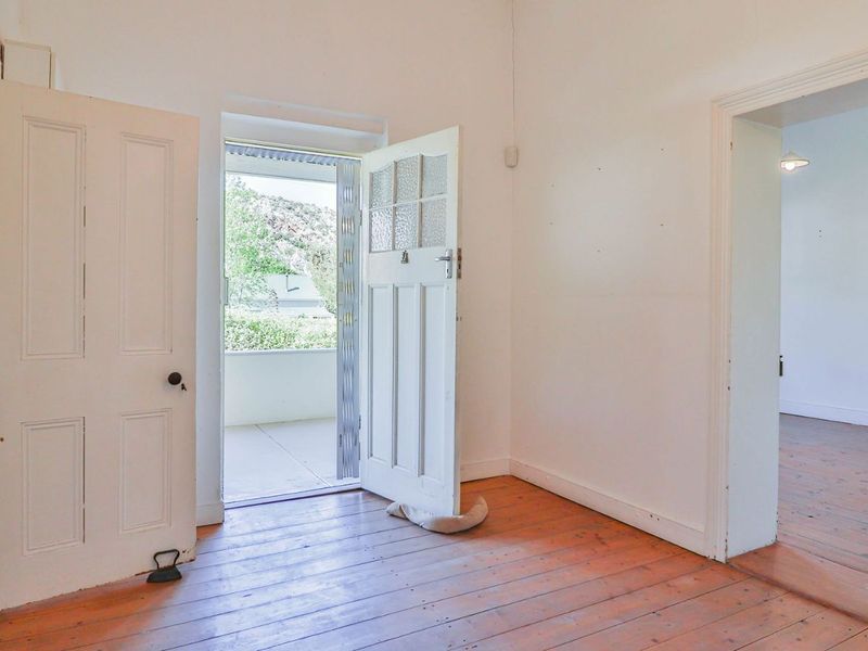 House For Sale in Montagu Central - Photo 3