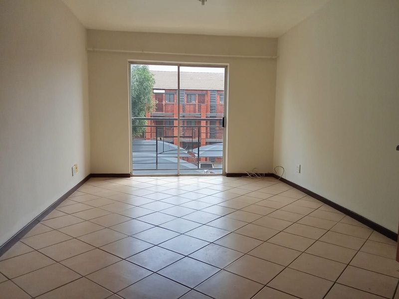 Apartment For Sale in Sagewood - Photo 5