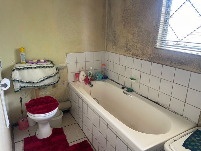 House For Sale in Danville - Photo 7