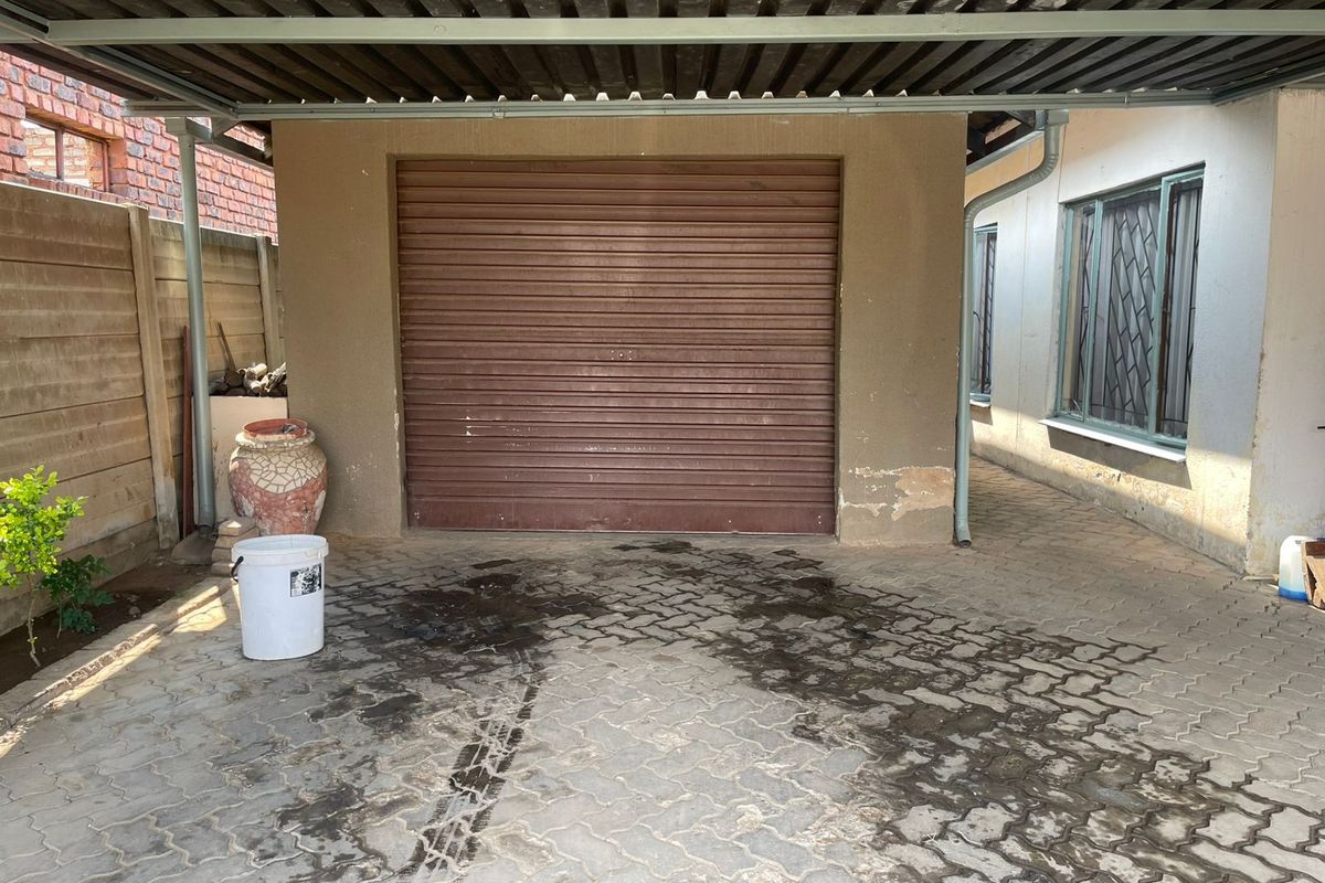 House For Sale in Danville - Photo 2