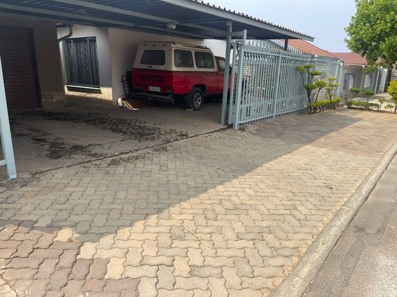 House For Sale in Danville - Photo 4