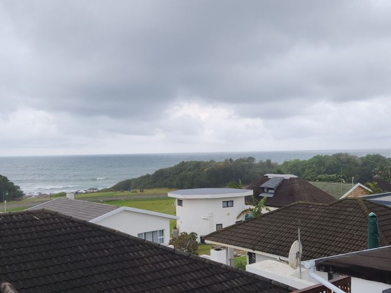 House For Sale in Cintsa West - Photo 4