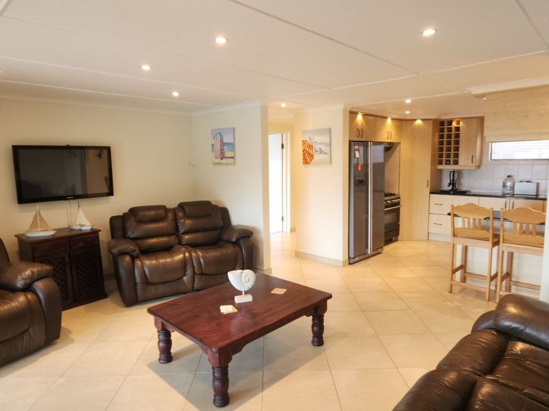 House For Sale in Cintsa West - Photo 8