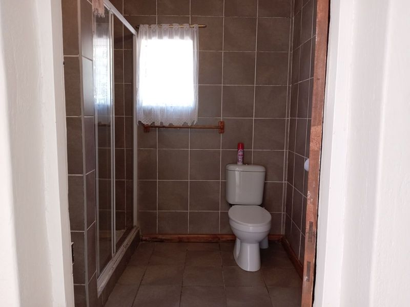 Guest House For Sale in Graaff-Reinet Central - Photo 9