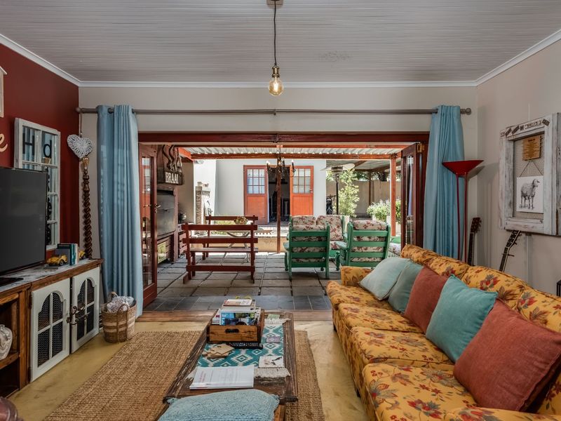 House For Sale in Mount Croix - Photo 4