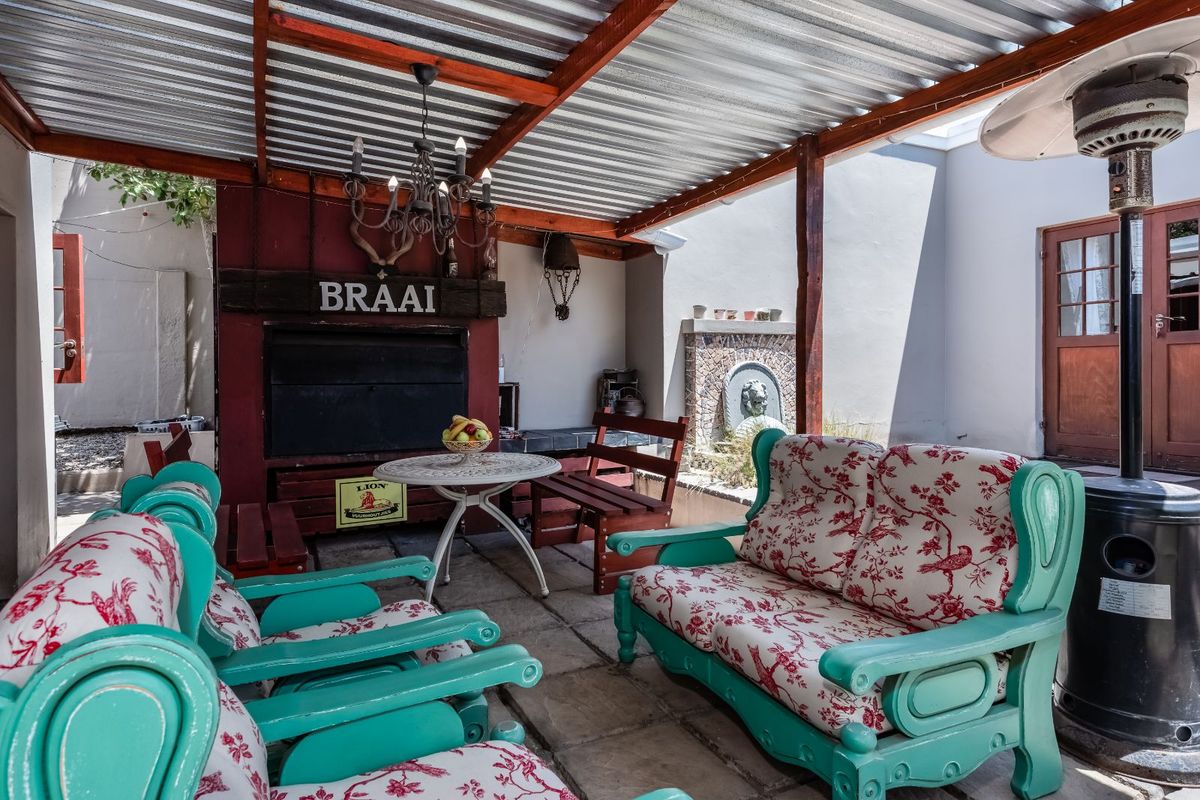 House For Sale in Mount Croix - Photo 3