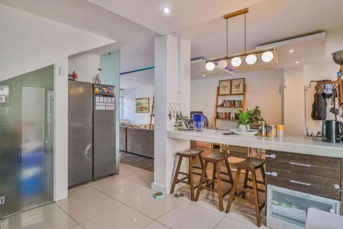 Townhouse For Sale in Atholl Gardens - Photo 4