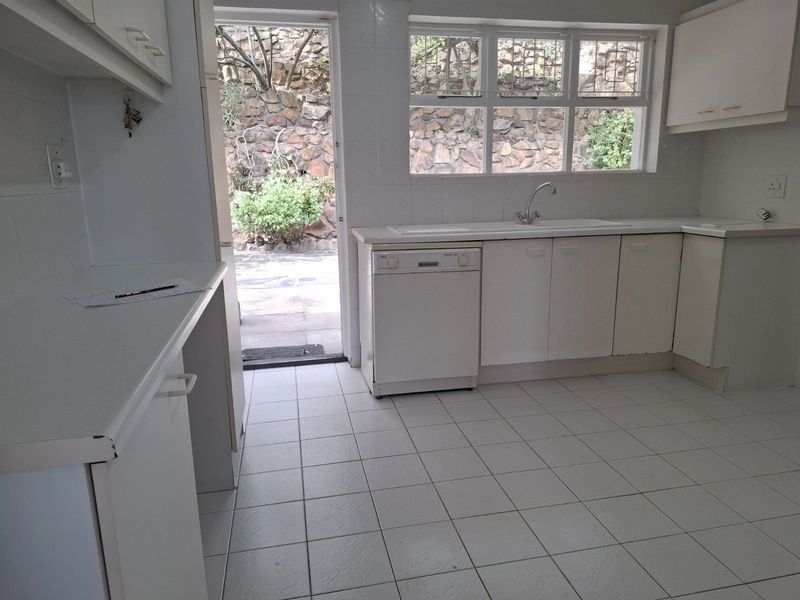 Apartment For Sale in Fresnaye - Photo 8