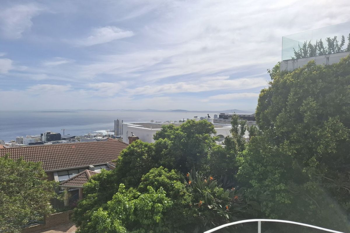 Apartment For Sale in Fresnaye - Photo 2