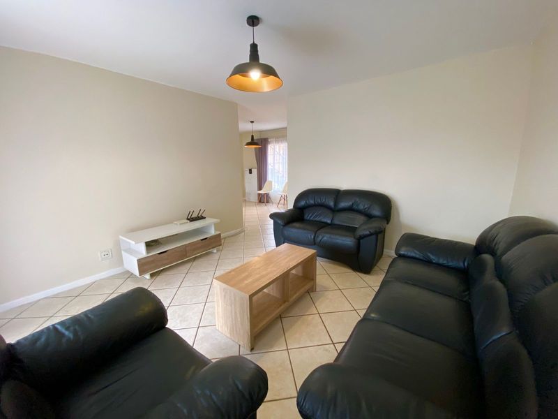 Townhouse For Sale in Amberfield - Photo 5