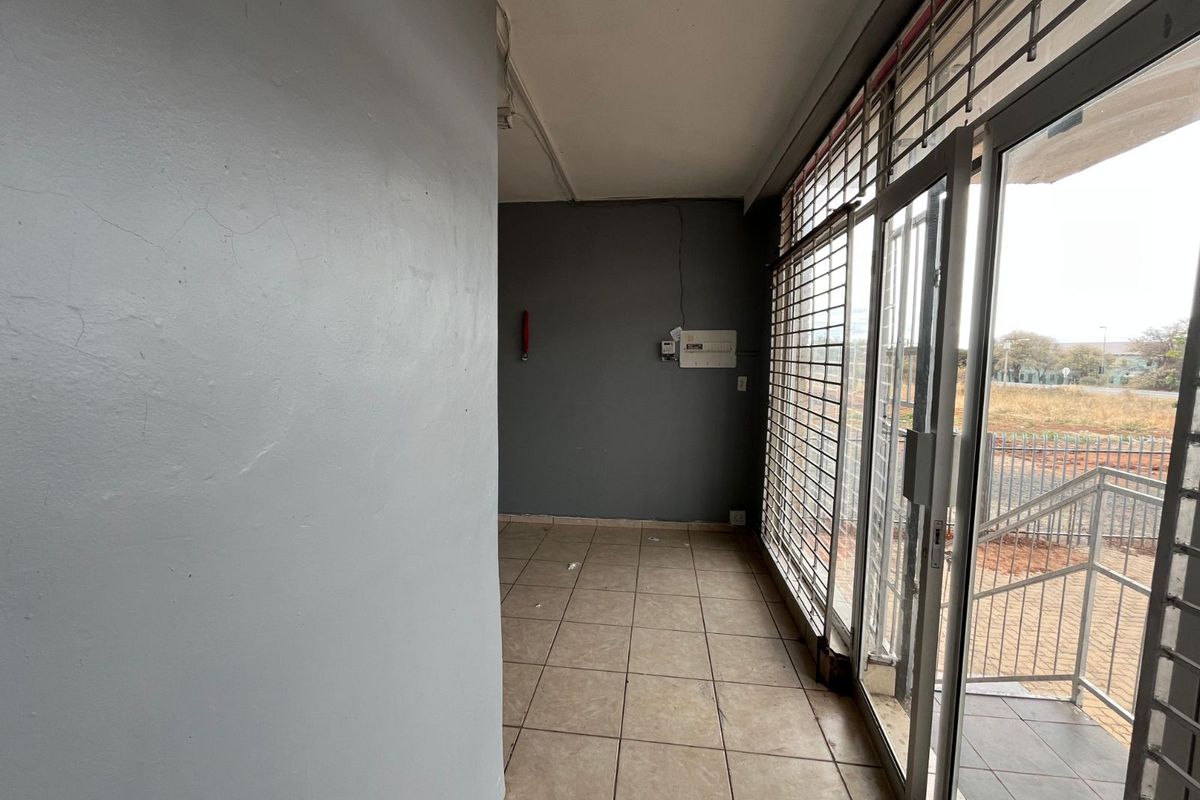 Business To Rent in Aloe Ridge - Photo 4