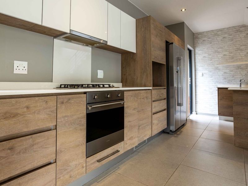 Townhouse For Sale in The Hills Game Reserve Estate - Photo 2