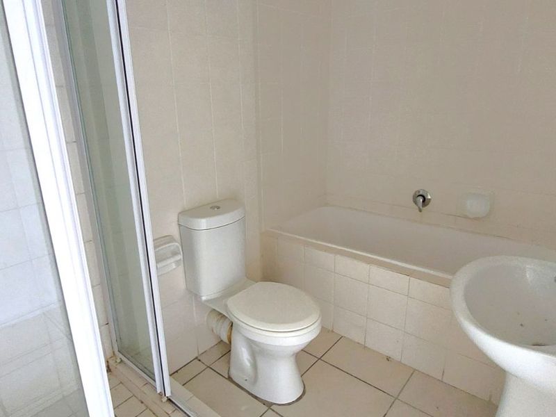 Apartment For Sale in Fairview Golf Estate - Photo 10