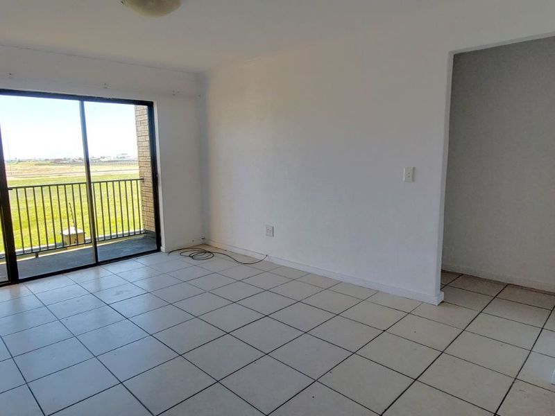 Apartment For Sale in Fairview Golf Estate - Photo 5